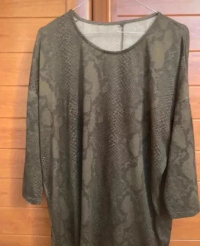 Tunique blouse haut t-shirt femme M kaki automne