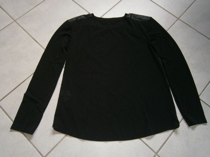 Tee-shirt ML noir NEW-YORK de ZARA Taille 38 - photo numéro 4