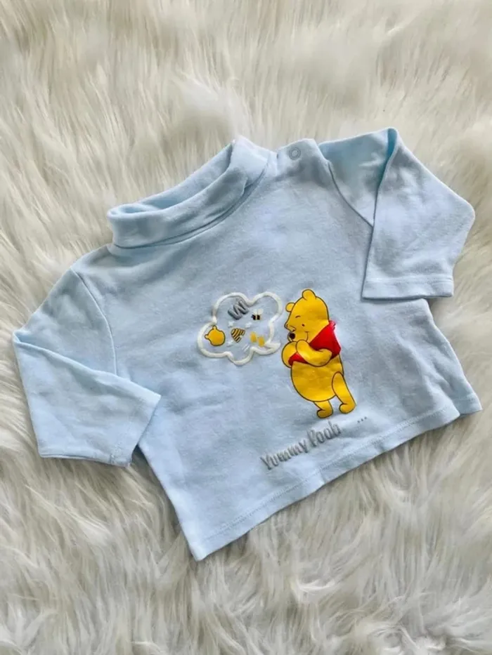 Sous pull bébé  garçon Winnie l’ourson Disney taille 12 mois