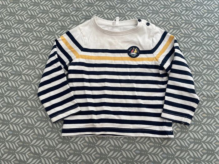 Très joli t-shirt hiver garçon 36 mois