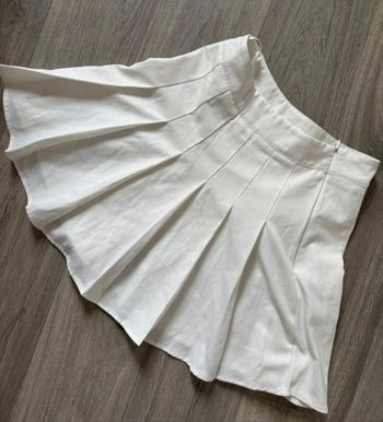 Jupe plissée blanche courte 34