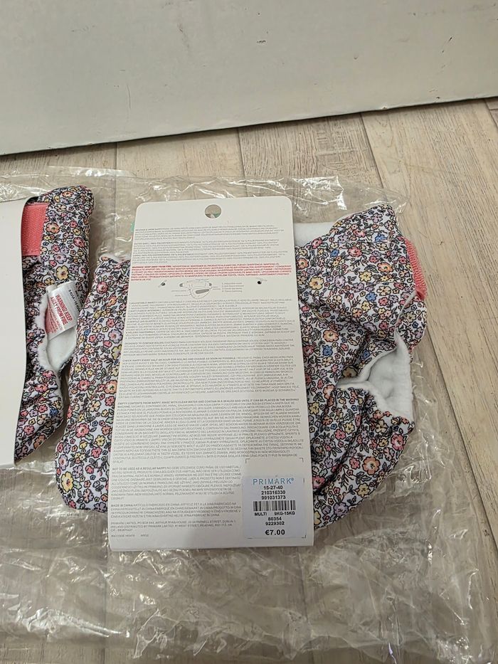2 couche réutilisable 9kg - 15 kg  taille 4+ - photo numéro 3
