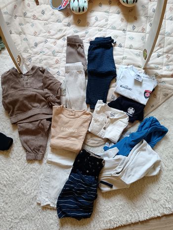 Lot vêtements bébé 9mois