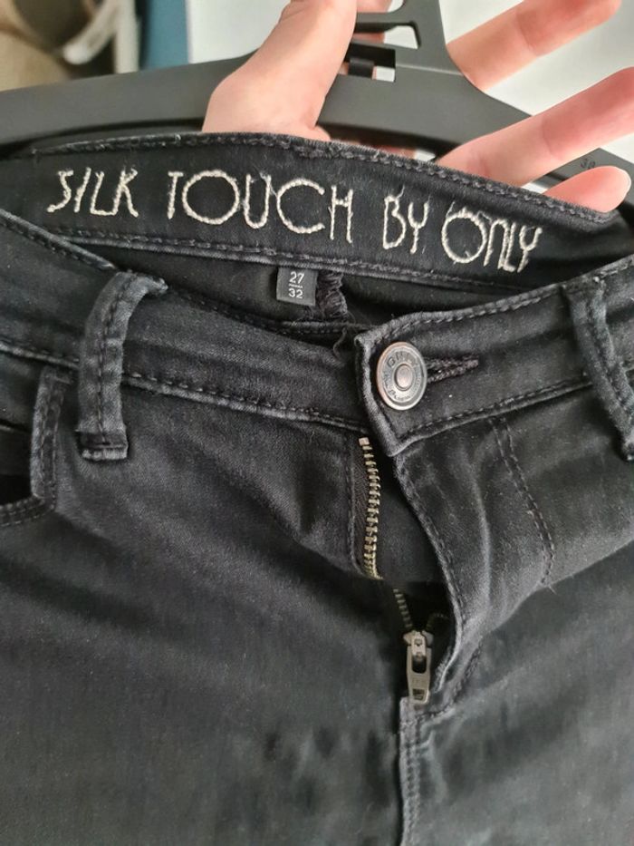 Jeans noir - photo numéro 2