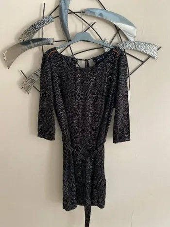 Superbe robe légère bonobo manches 3/4 noire et caramel  très joli dos taille L /40 en parfait état