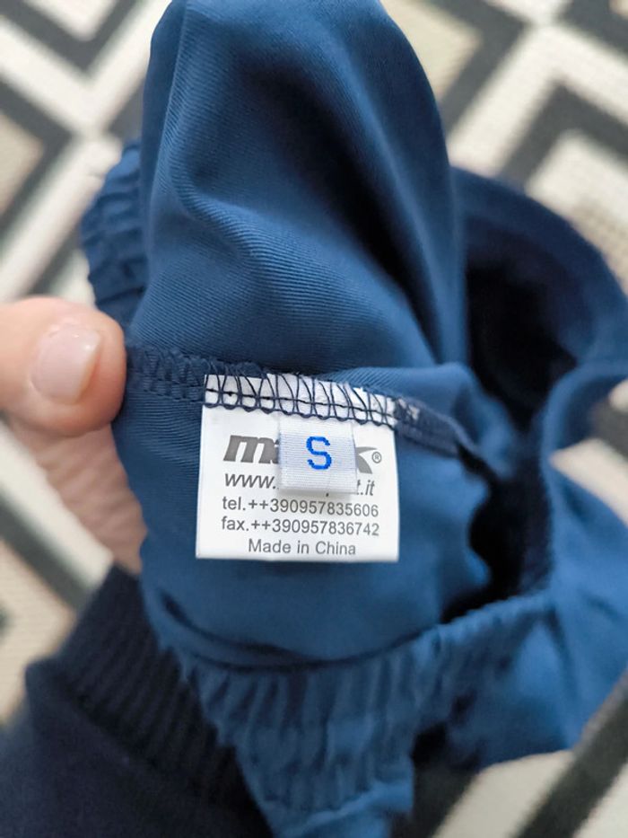 Short de sport taille S MAX neuf - photo numéro 3