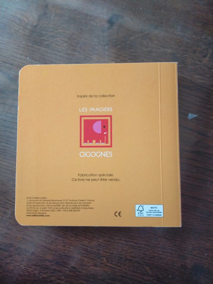 Livre mes super héros - photo numéro 3