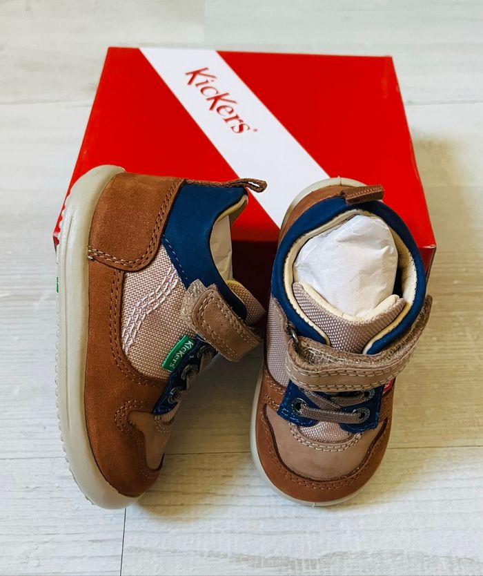 Baskets Kickers neuves, pointure 22 - photo numéro 3