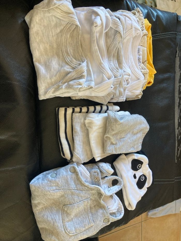 Lots de bodies manches longues 1 mois