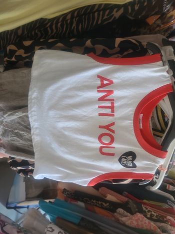 Tee shirt
