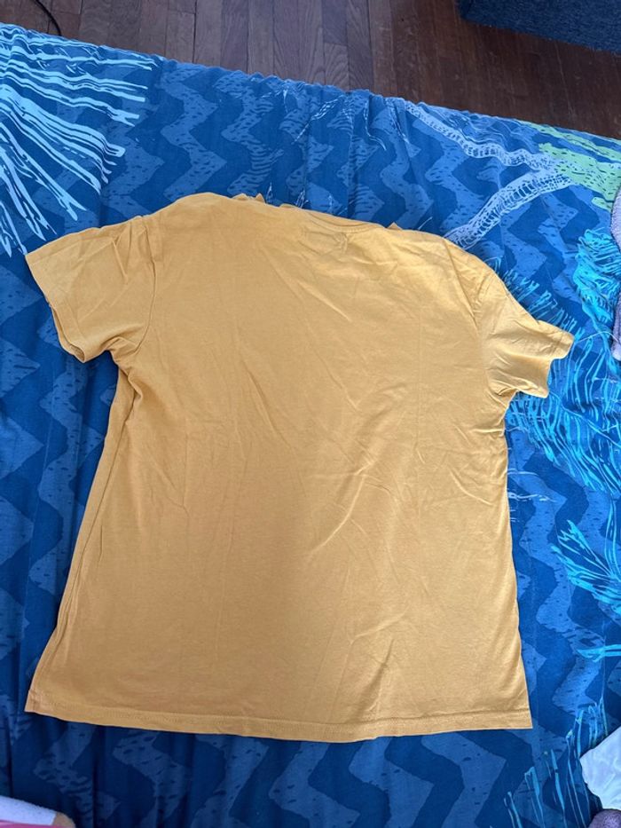 T shirt jaune moutarde Bershka taille S - photo numéro 4