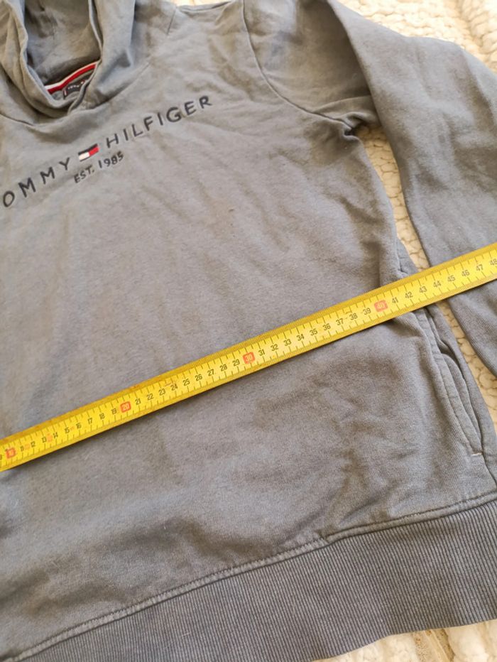Sweat à capuche Tommy Hilfiger gris – logo brodé – T. 164 - photo numéro 4