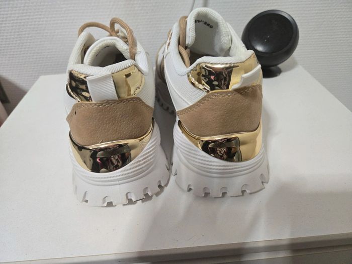 Basket neuve camel blanche doré - photo numéro 4