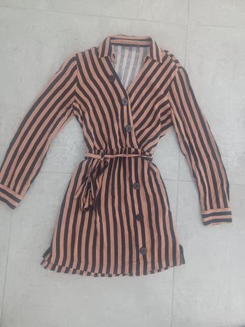 Robe tunique marron noir. Taille M