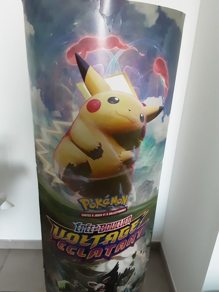 Panneau pliable  en carton publicitaire marque pokemon recto verso de 1m 50 de hauteur sur 60 cm de largueur - photo numéro 6