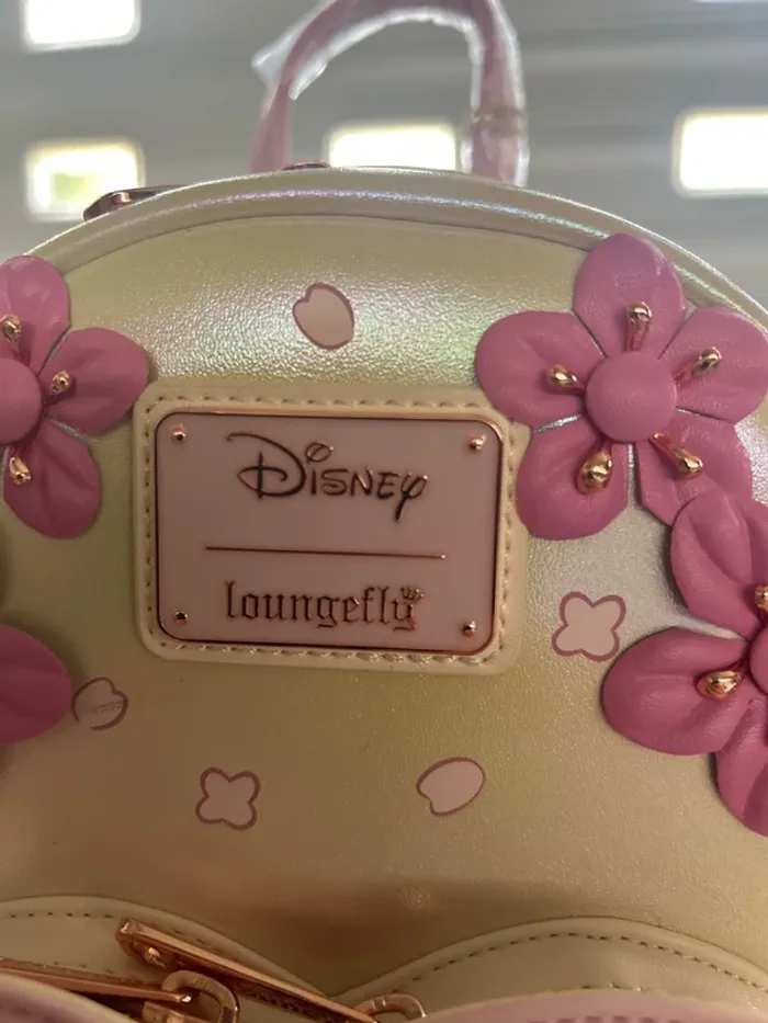 Sac a dos loungefly stich - photo numéro 2