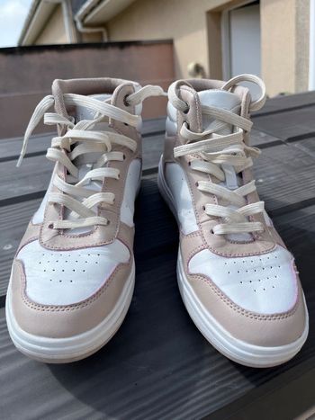 Basket montantes taille 38