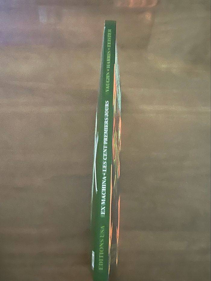 BD Ex Machina Les 100 premiers jours Vaughn Éditions USA - photo numéro 3