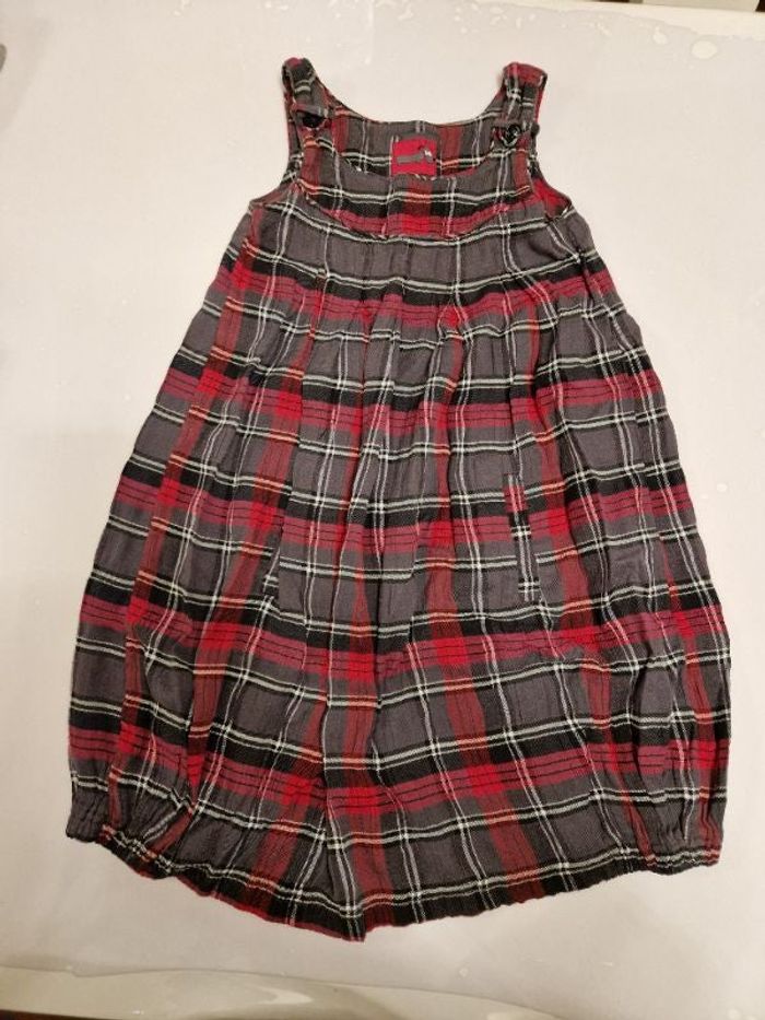 Robe rose et grise à bretelles