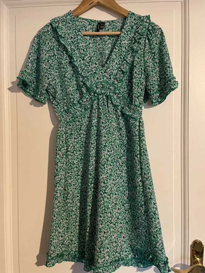 Robe 👗 d’été vert fleuries