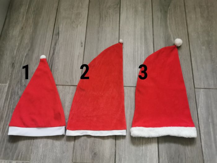 Bonnet de Noel avec pompon