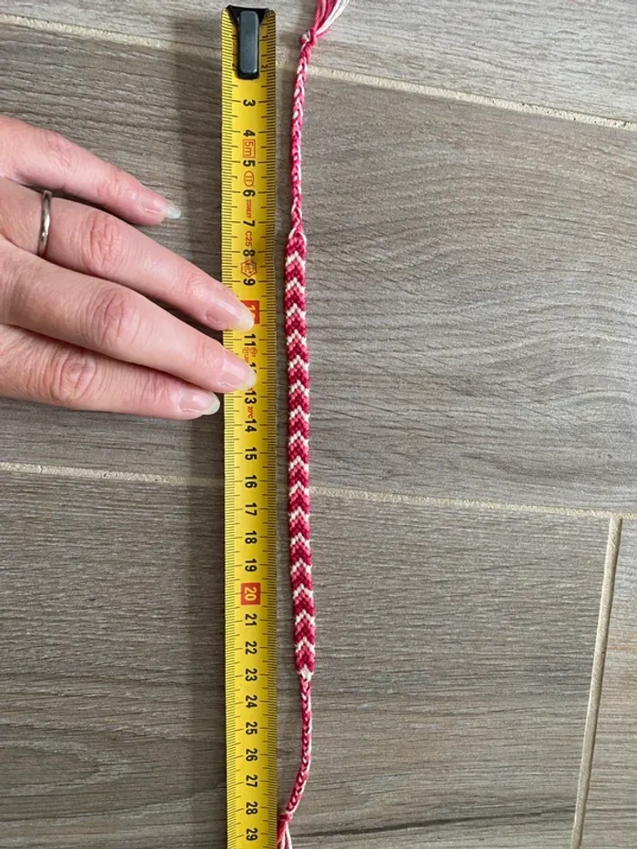 Bracelet d’amitié brésilien ton rose idée cadeau - photo numéro 3