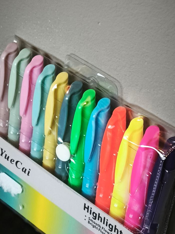 Ensemble de 12 surligneurs - photo numéro 2