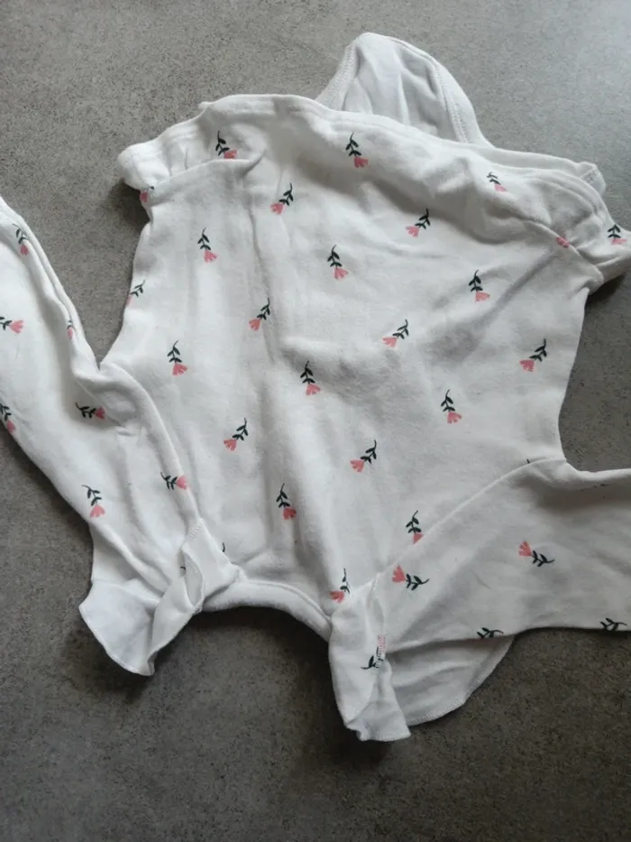 Body col chemise fleurs roses 3 mois Gémo - photo numéro 4