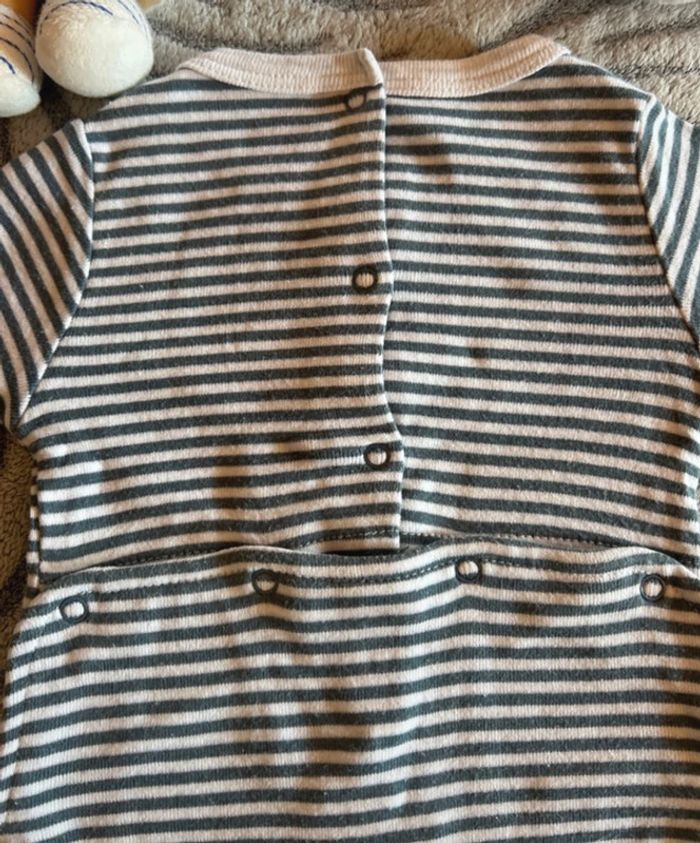 đŁ Lot de 2 pyjamas 1 mois đŁ - photo numĂ©ro 8