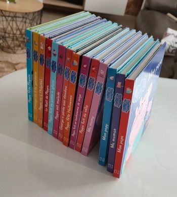 14 livres Peppa Pig