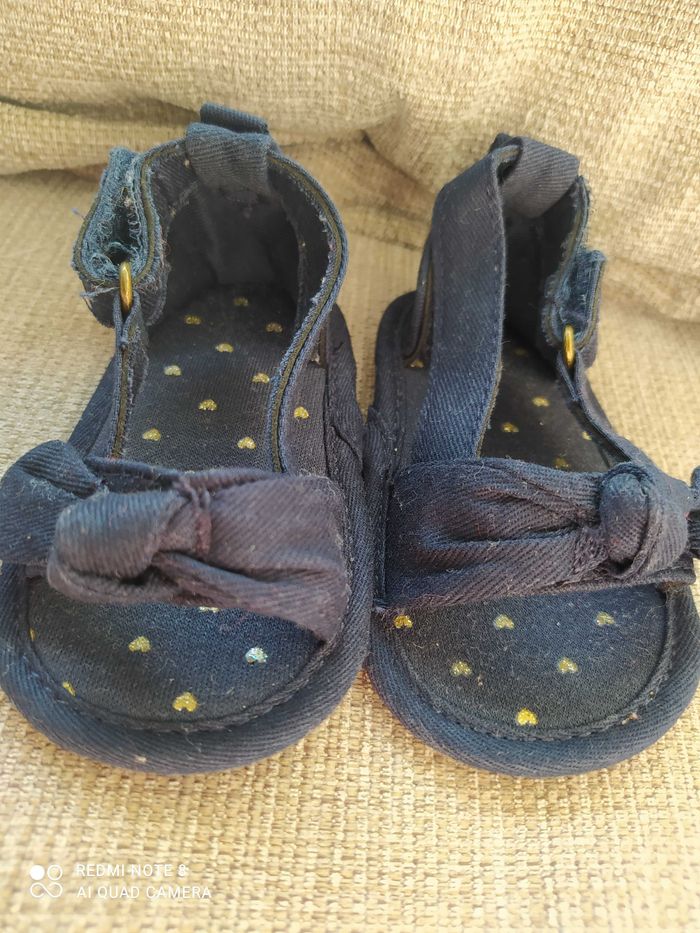 Sandales 6/9 mois