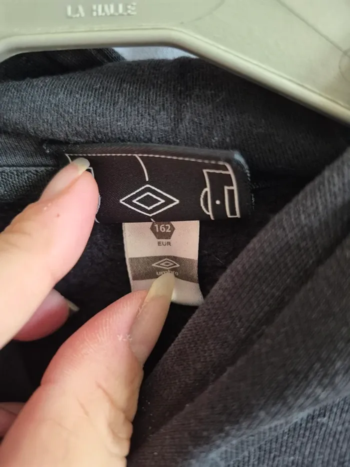 Pull Umbro - photo numéro 4