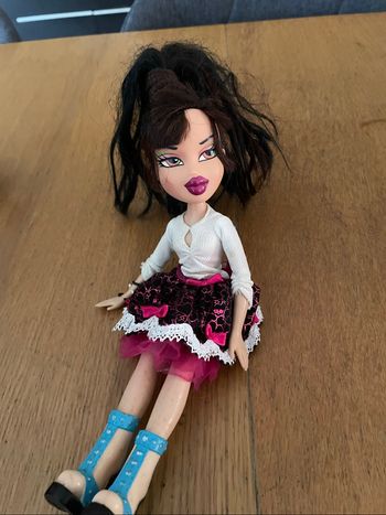 Poupée bratz