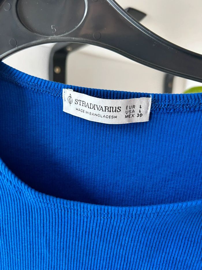 Top court stradivarius femme taille L - photo numéro 2