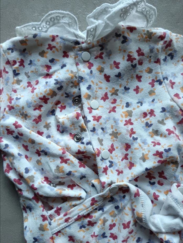 Pyjama coton col Claudine fleurs 6 mois - photo numéro 3