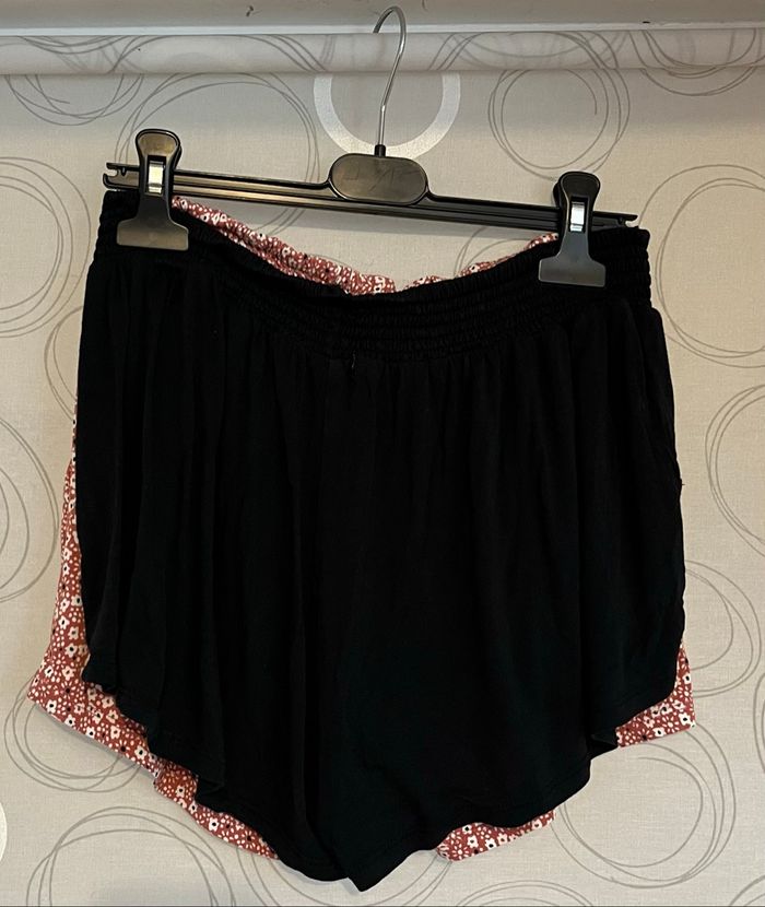 Lots shorts maternité - photo numéro 2