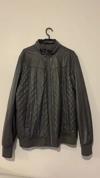 Veste/Perfecto couleur gris Celio