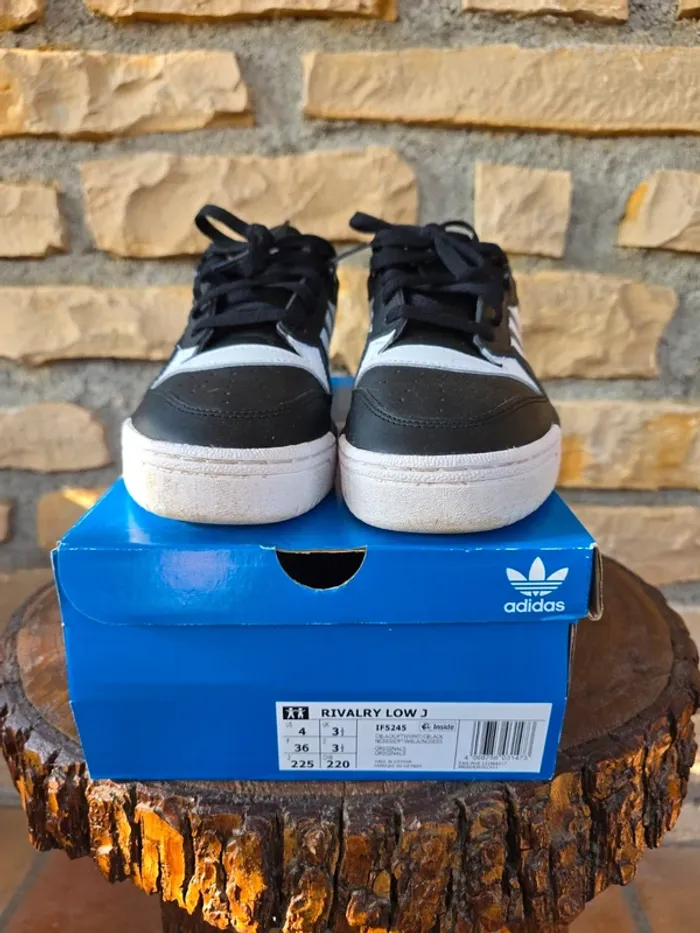 Baskets Adidas - photo numéro 3