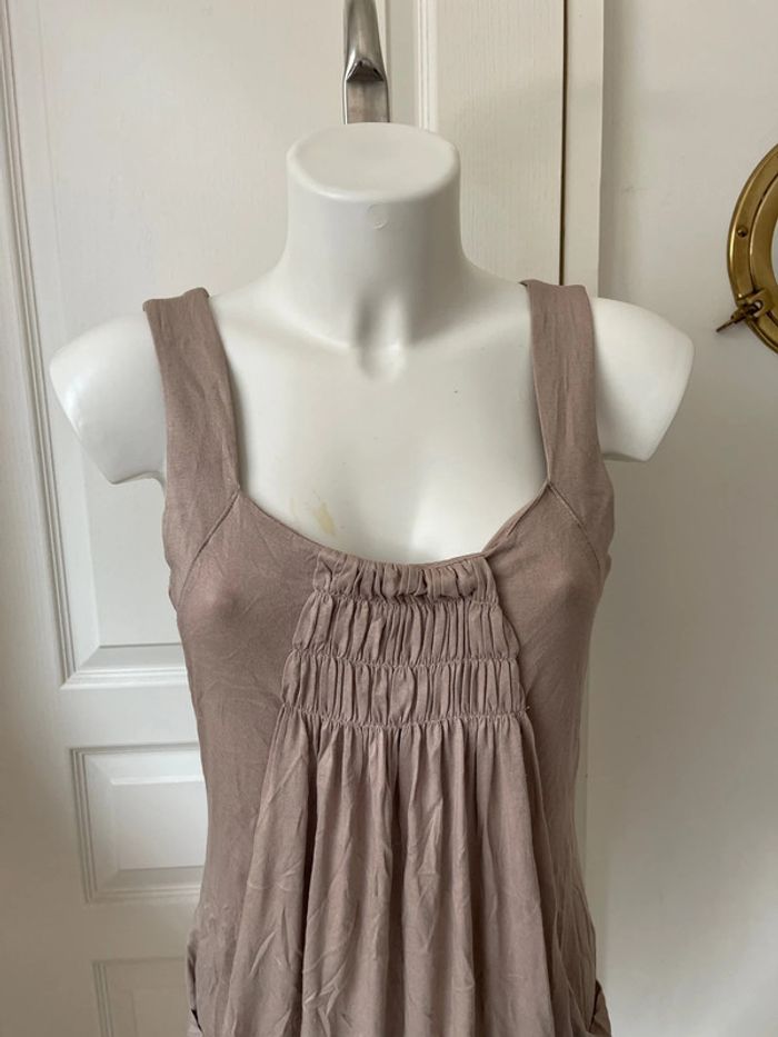 Robe beige - photo numéro 4
