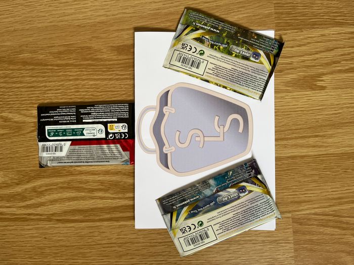 Lot de 3 Boosters, dont Star Etincelante & Couronne Stellaire en français - photo numéro 2