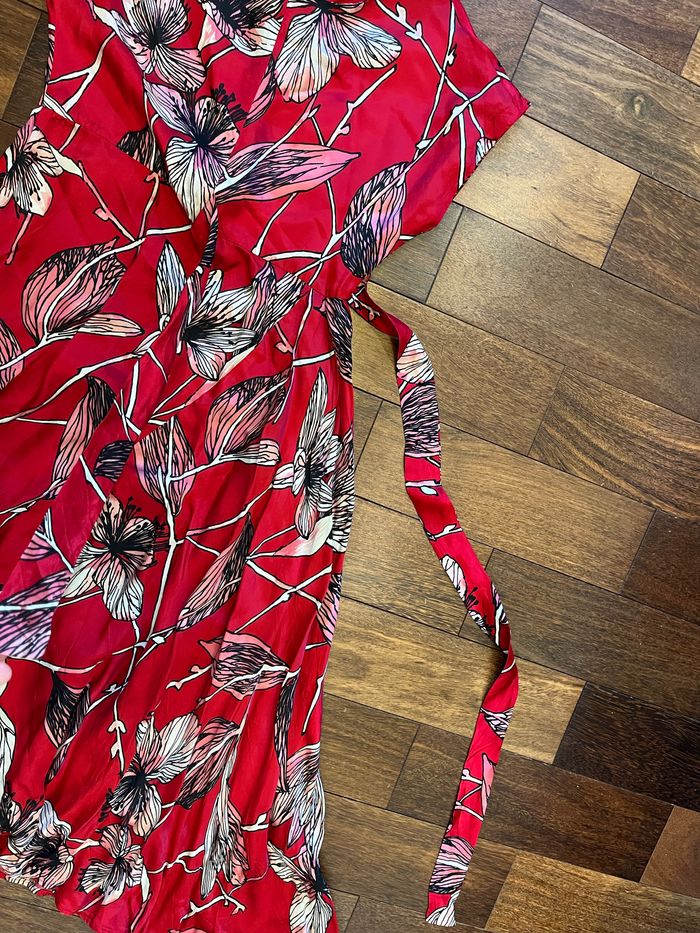 Robe asymétrique longue rouge fleuri noeud max mara taille S/36 - photo numéro 7