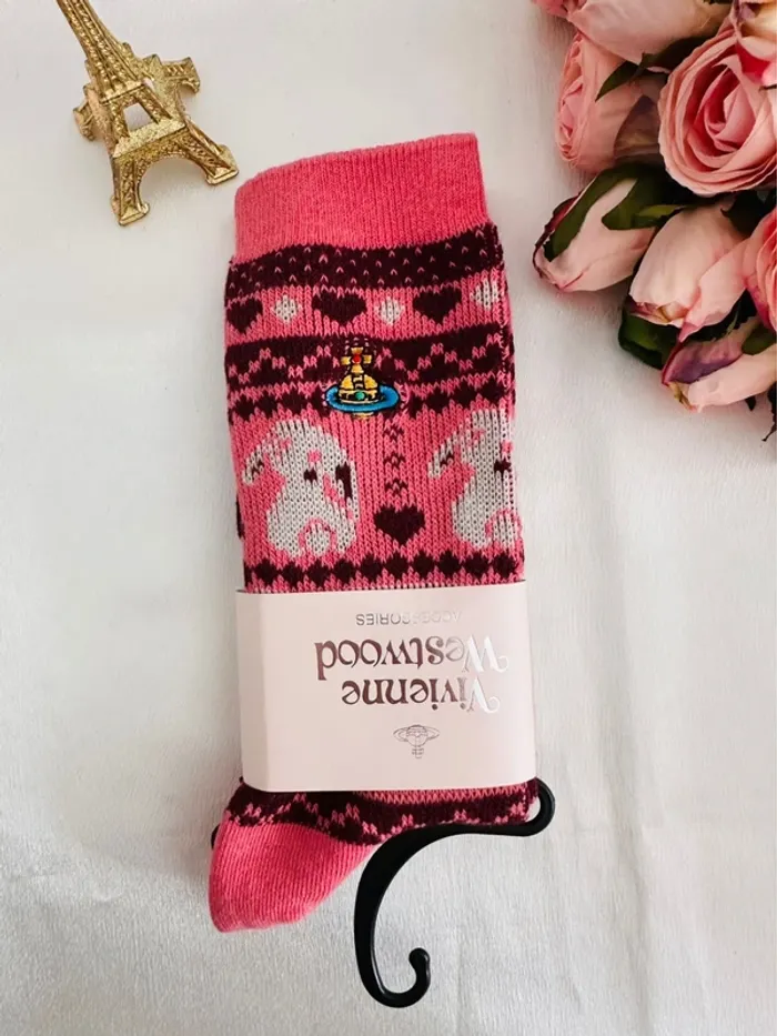 🧦 Chaussettes Vivienne Westwood – Lapins d’hiver roses – Made in Japan - photo numéro 2