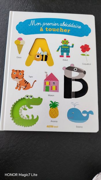 Mon premier abécédaire a toucher