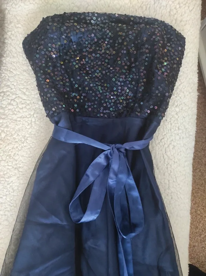 Robe de soirée bustier - photo numéro 4
