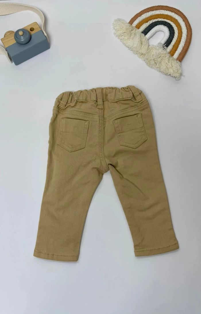 Pantalon bébé garçon Kiabi beige taille 6 mois parfait état - photo numéro 2