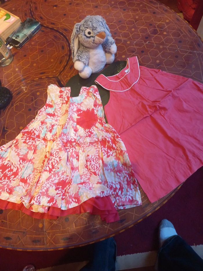 Lot 2 robes 18 mois coton belles et pratiques