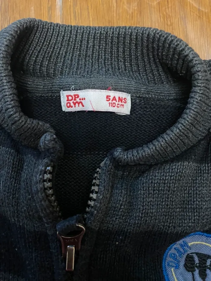 Gilet 5ans - photo numéro 3