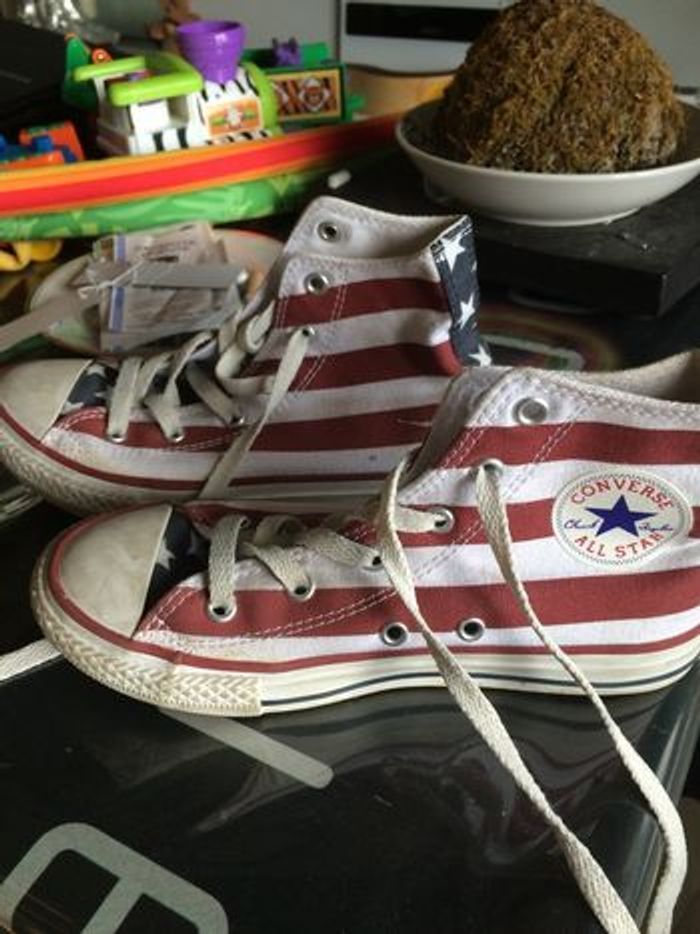 Basket converse montante pointure 33 - photo numéro 2