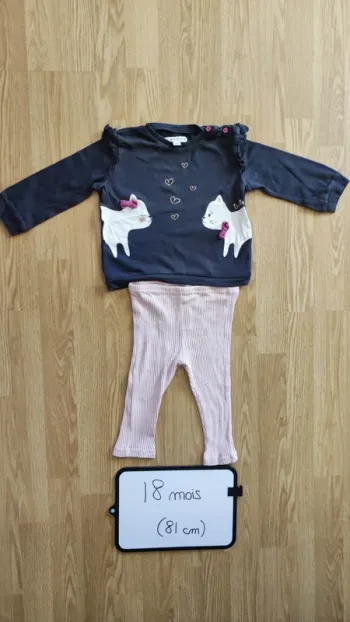 sweat + legging taille 18 mois