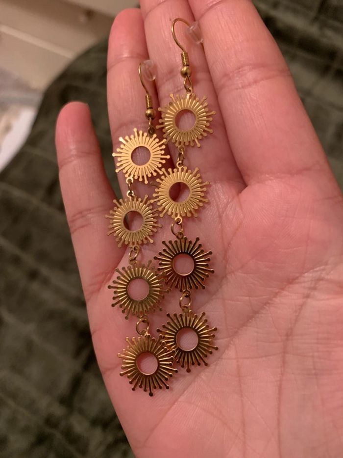 Boucles d’oreilles 4 soleils dorés - photo numéro 7